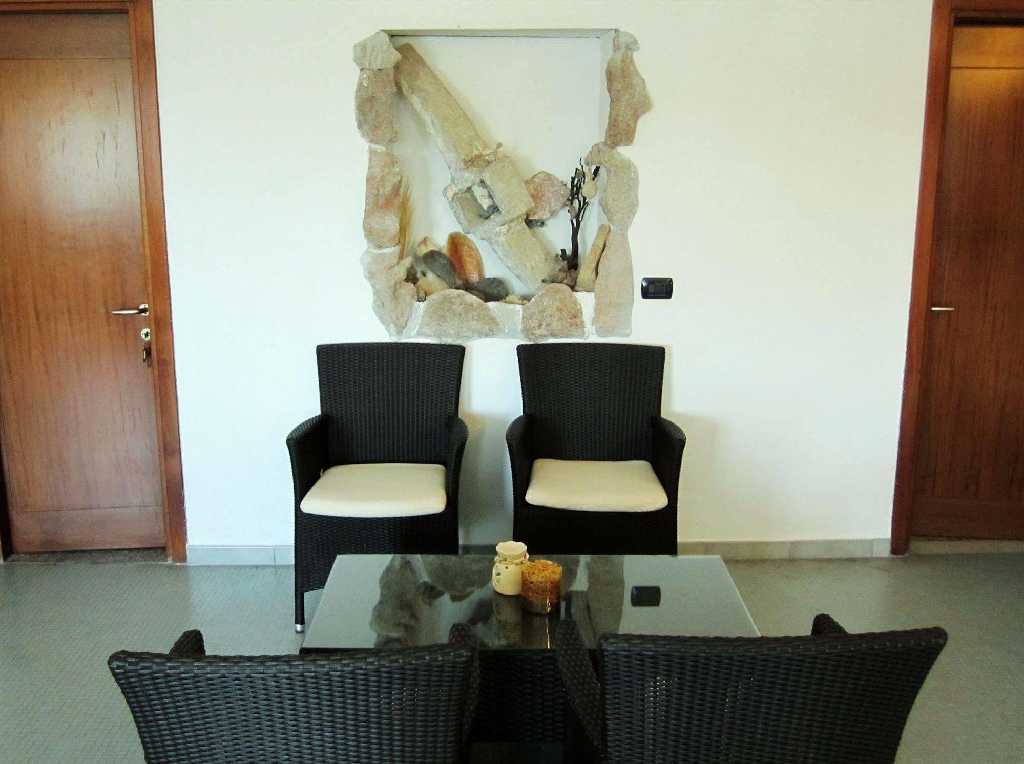 Il Gabbiano Hotel La Maddalena  Ngoại thất bức ảnh